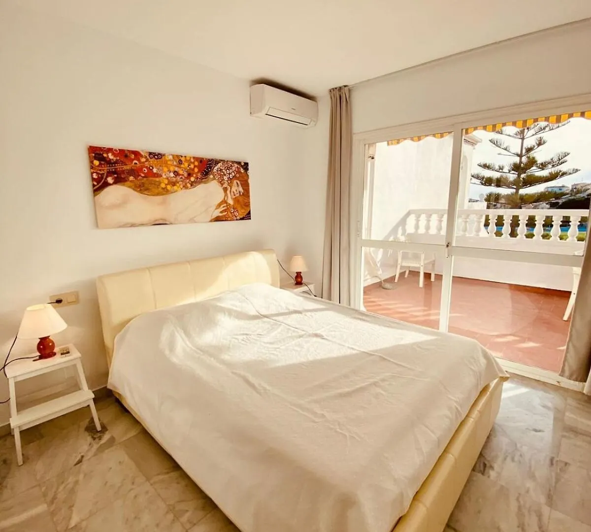 Apartamento Con Piscina En Las Rosas De Capistrano Nerja Spain